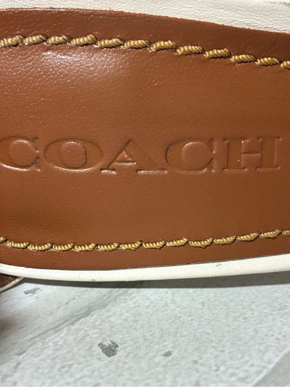 Coach Maya Leather Block Heel Sandal -
Champagne Beige Brass Gold Buckle Size 10 - Picture 8 of 13